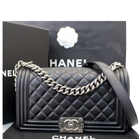 chanel medium boy bag review|chanel boy bag medium price.